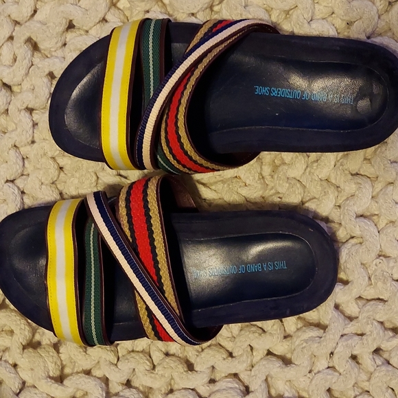 Super cool Band of Outsiders slides, 7, 7.5 GPC! - Picture 1 of 9